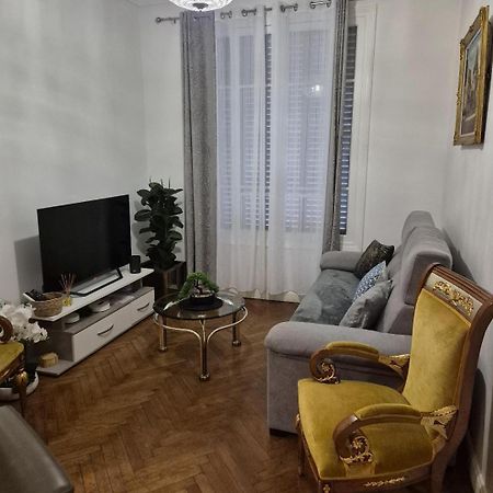 Appartement Bellarosa Кан Екстериор снимка